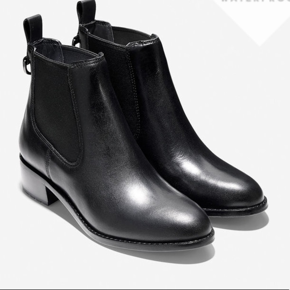 Cole haan black chelsea boots